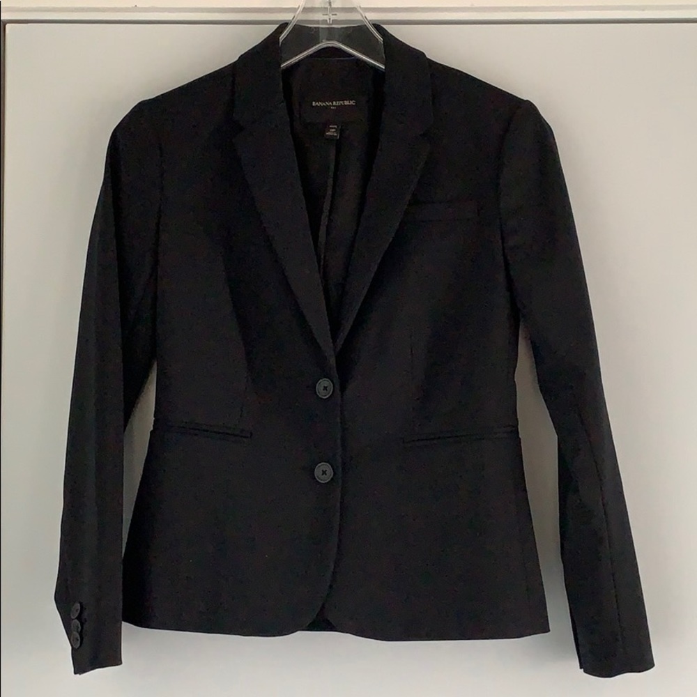 Black blazer Banana Republic petite